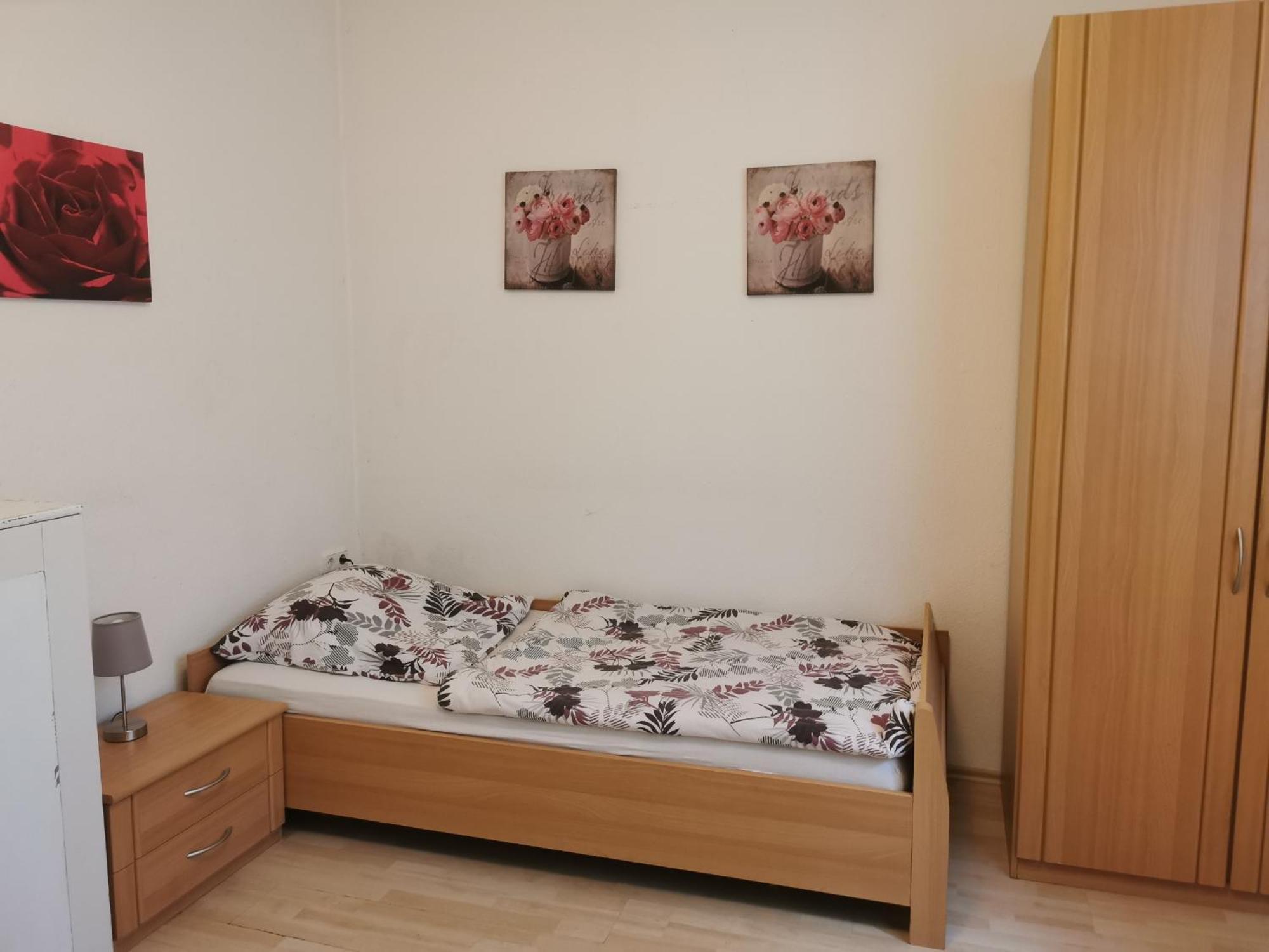 Markt Erlbach Gaestehaus Moebius מראה חיצוני תמונה